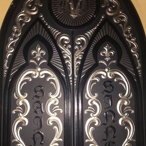 Kat von D Saint and Sinner Palette
